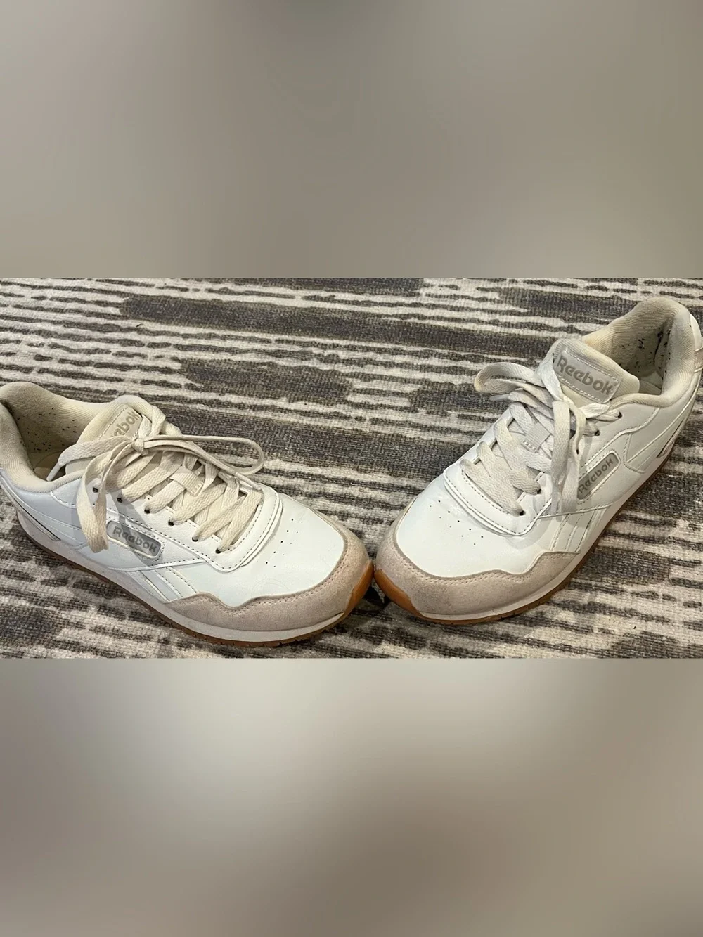 Reebok White Leather Sneakers with Beige Accents